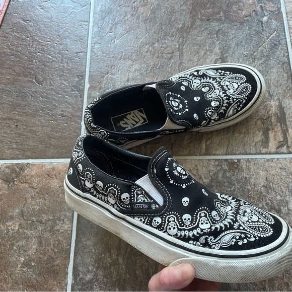 Vans Classic Bandana Print Slip-On - Picture 4 of 5